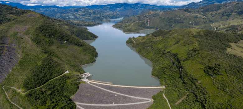 Central Hidroeléctrica Guavio